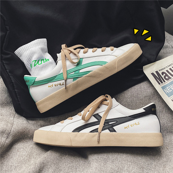 Férfi eko bőr tornacipő lapos talppal és fűzővel