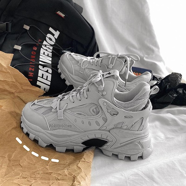 Vastag talpú férfi tornacipő