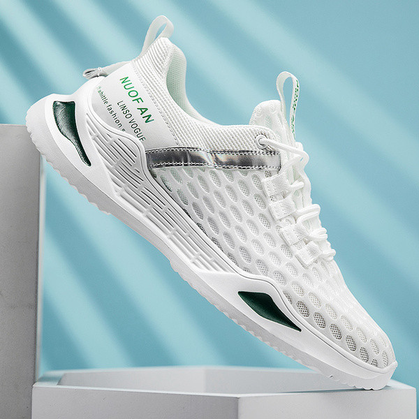 Sport és hétköznapi férfi tornacipő fűzős és mintás