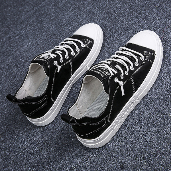 Modern alkalmi műbőr tornacipő