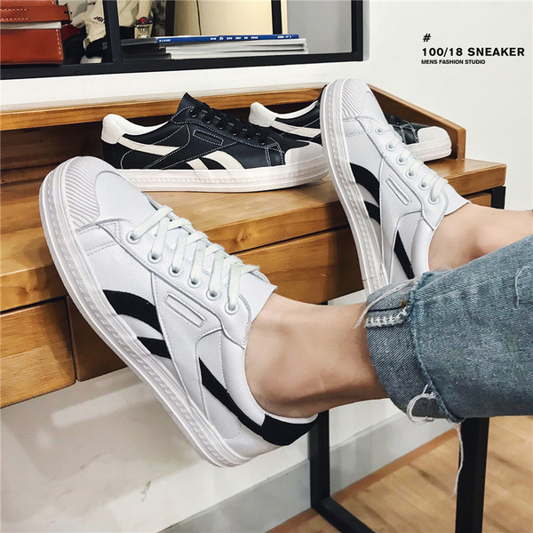 Alkalmi férfi bőr tornacipő lapos talppal