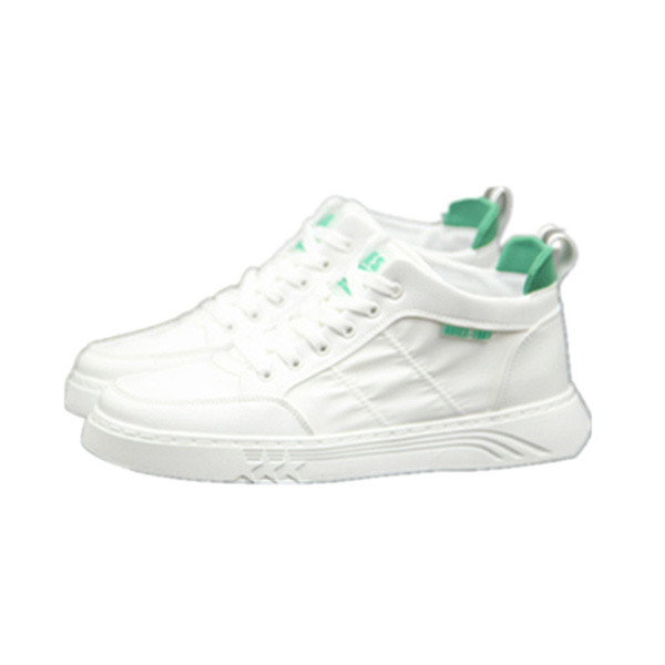 Légáteresztő férfi tornacipő lapos talppal - két modell