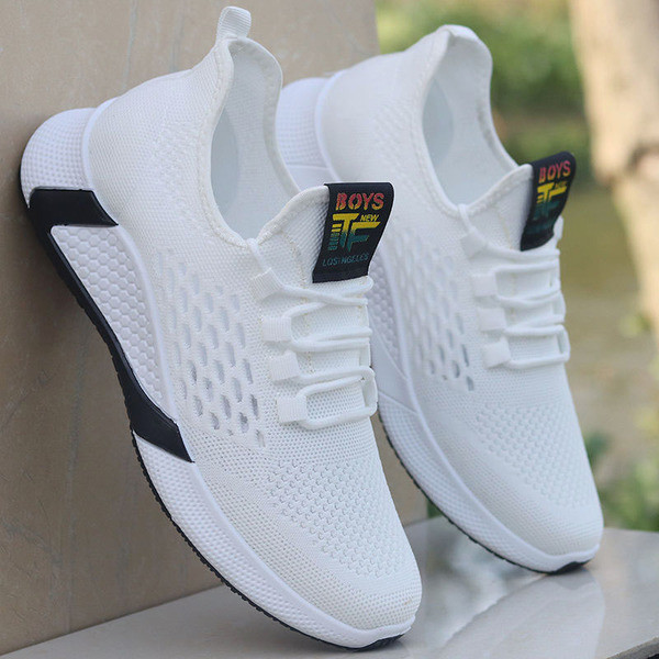 Modern férfi tornacipő lapos talppal