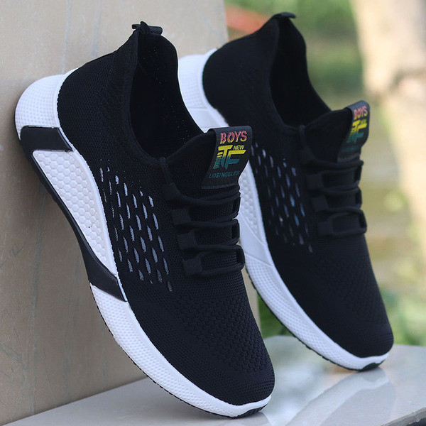 Modern férfi tornacipő lapos talppal