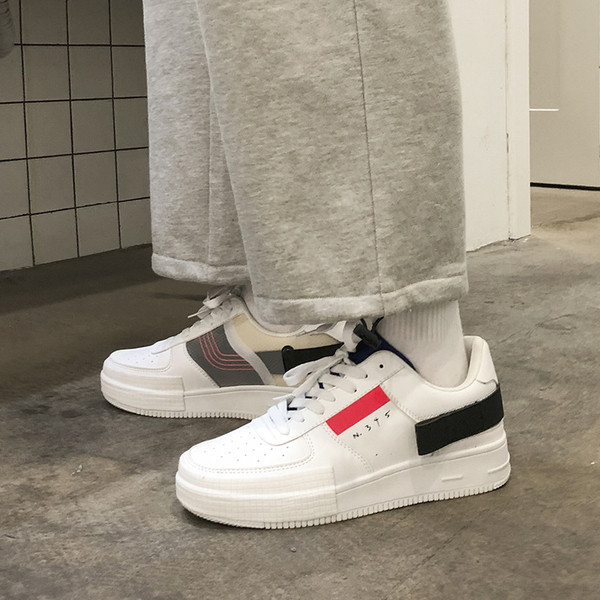 Új modell férfi tornacipő fehér színben, öko bőrből