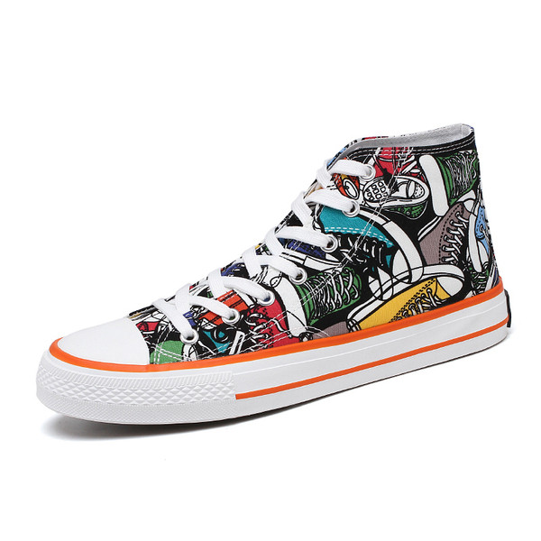 Magas férfi tornacipő mintával