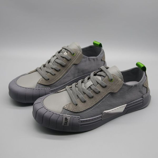 Eko bőrből készült alkalmi cipők férfiaknak