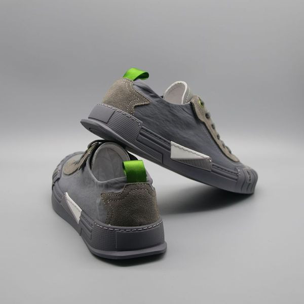 Eko bőrből készült alkalmi cipők férfiaknak