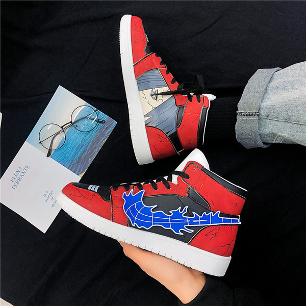 Férfi tornacipők ÚJ modellje, színes applikációval és nyakkendővel