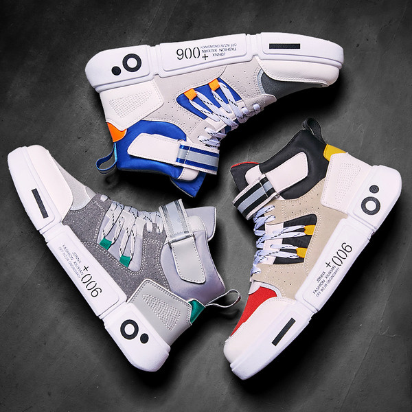 Aktuális lapos talpú férfi tornacipő, két modellben