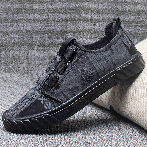 Alkalmi bőr tornacipő elasztikus megkötővel