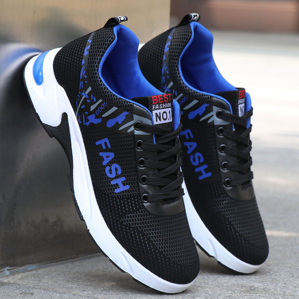 Férfi tornacipő felirattal, gumitalppal