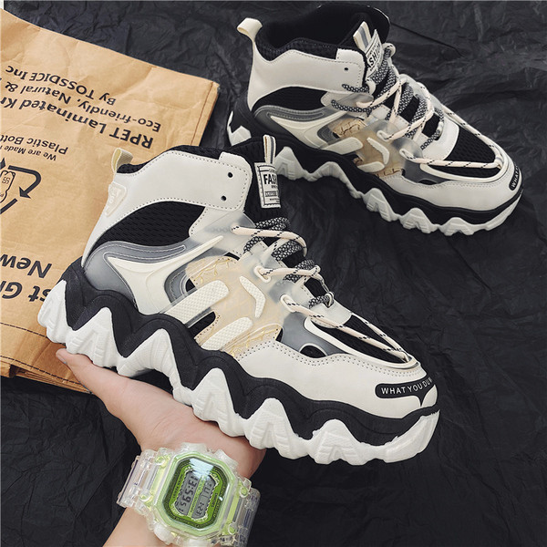 Öko bőrből és vastag talpú férfi tornacipő