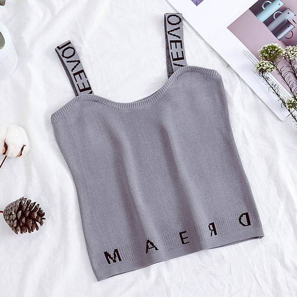 Napi női felső, széles pántokkal és felirattal