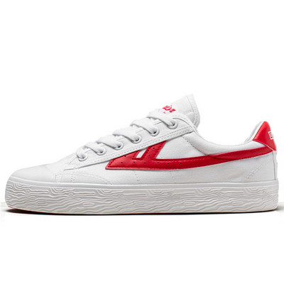 Alkalmi férfi tornacipő lapos talppal és fűzővel