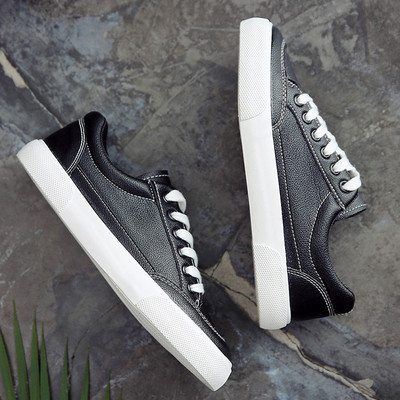 Sima modell férfi bőr tornacipő