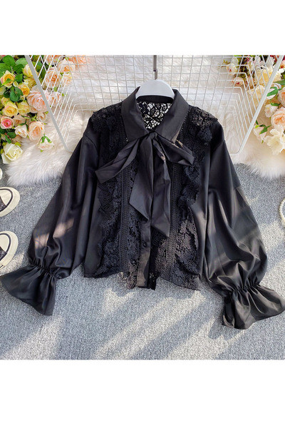 Stílusos női ing széles ujjal és csipkével