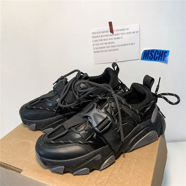 Férfi alkalmi tornacipő ÚJ modell fűzős