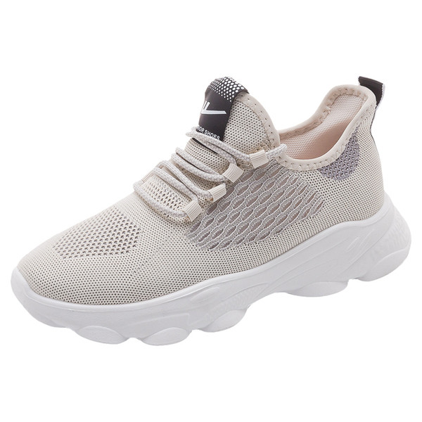 Kareda talla ja paeltega hingavad meeste tekstiilist tossud