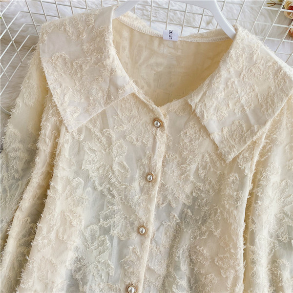 Stílusos női ing klasszikus gallérral