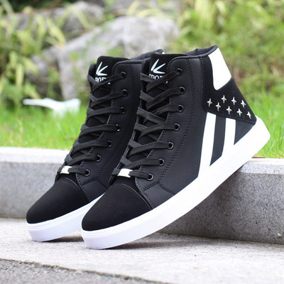 Lameda tallaga ökonahast moodsad meeste tossud - mitu mudelit