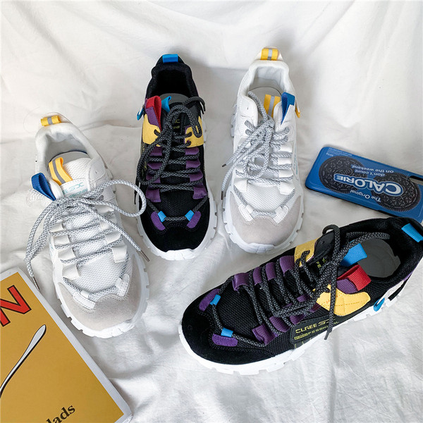 Férfi tornacipő durva talppal és fűzővel