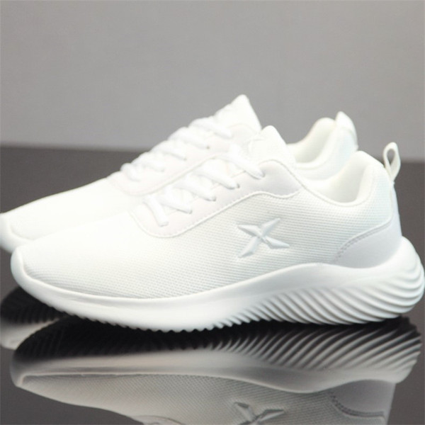 Igapäevased paeltega hingavad tekstiilist tossud