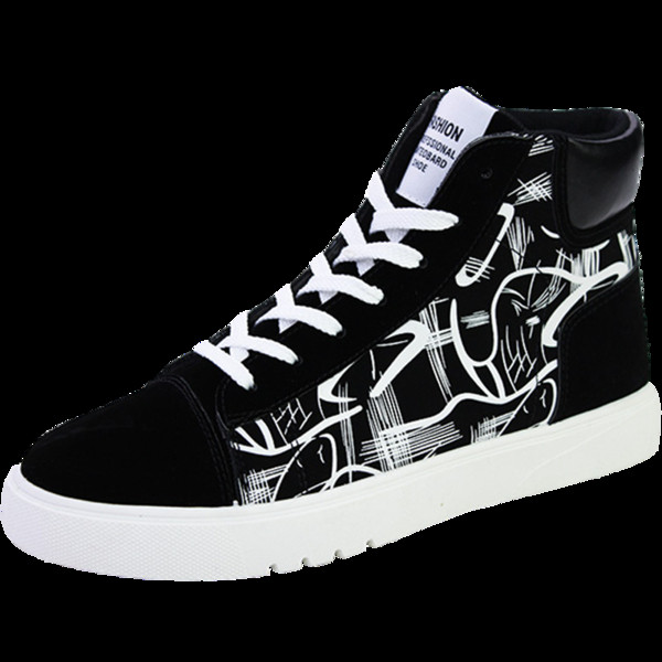 Kõrged prindi ja paeltega meeste tossud