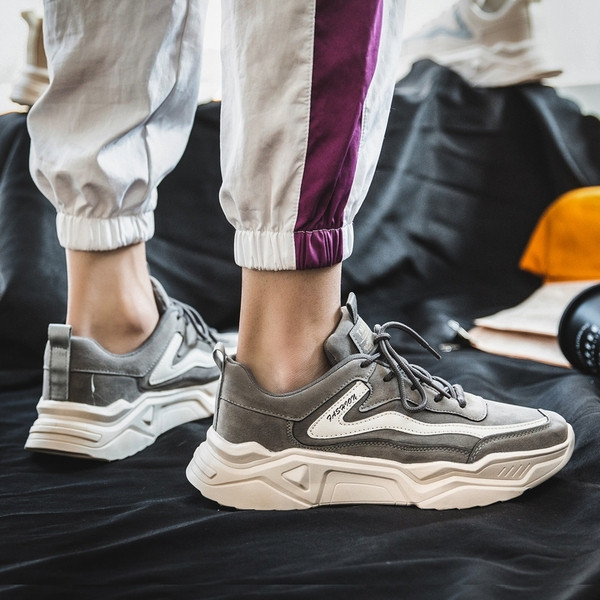 Modern férfi alkalmi tornacipő öko bőrből