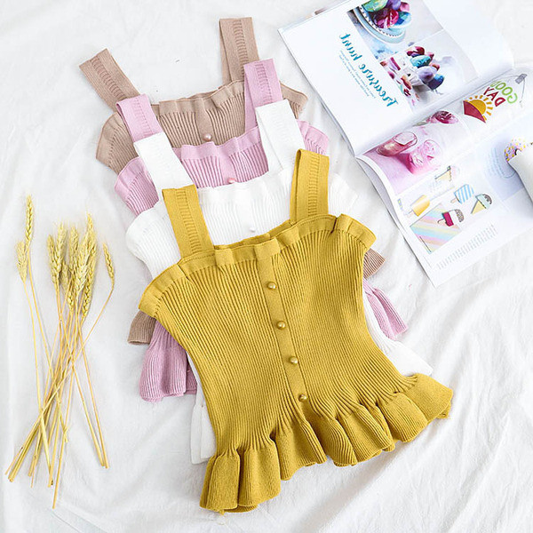 Moodne naiste nööpidega tavaline mudel