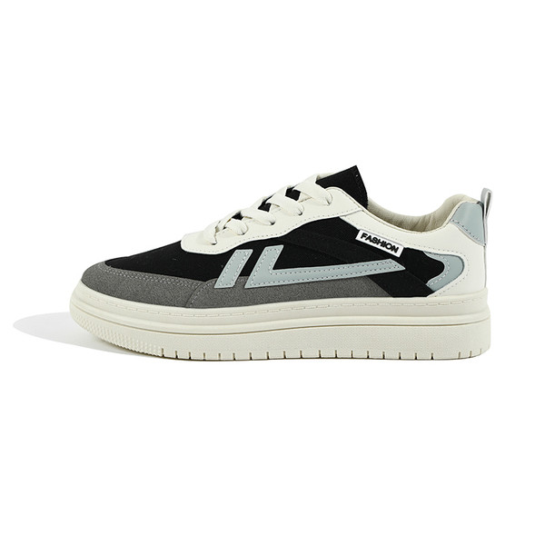 UUS vabaaja meeste mustriliste paeltega tossude mudel