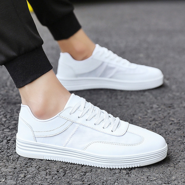 Tekstiilist ja ökonahast spordi- ja vabaaja tossud - kaks mudelit