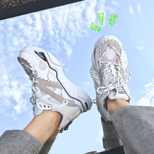 Öko-nahast ja tekstiilist meeste sporditossud