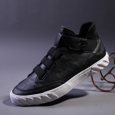 Eco-nahast kõrge mudeliga tossud elastsete sidemetega