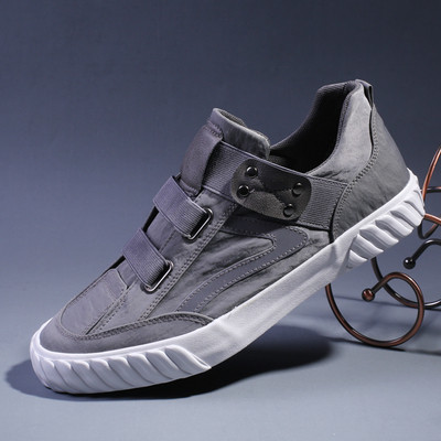 Eco-nahast kõrge mudeliga tossud elastsete sidemetega