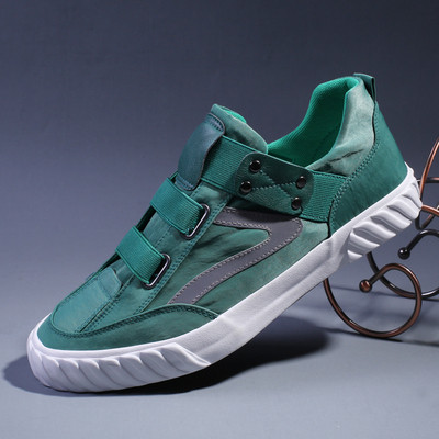 Eco-nahast kõrge mudeliga tossud elastsete sidemetega