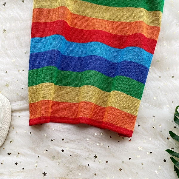 Naiste vabaaja topp õhukeste rihmadega tavaline mudel