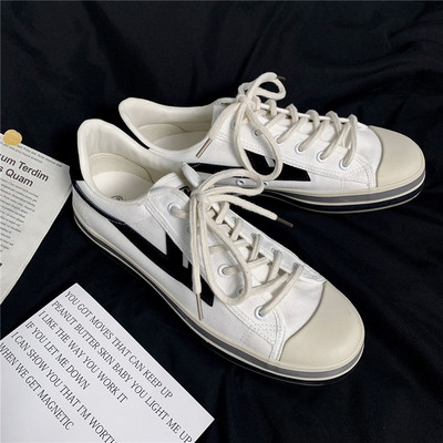 Meeste lõuendist tossud lameda talla ja paeltega