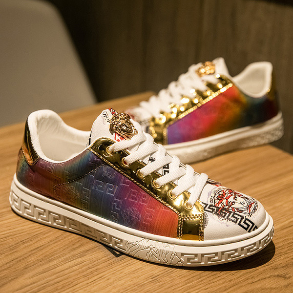 Lameda talla ja paeltega värviliste meeste tossude uus mudel