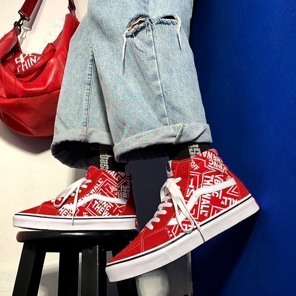 Meeste tossud kirjadega - kõrge mudel