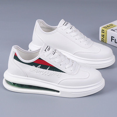 Praegused meeste tossud kirja ja õhukaameraga