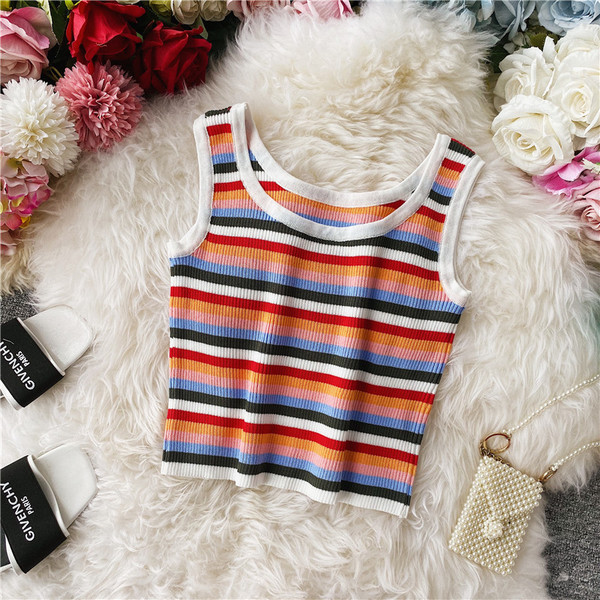 Alkalmi női csíkos felső ovális nyakkivágással