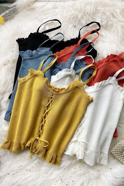 Női lezser felső vékony pánttal és megkötővel