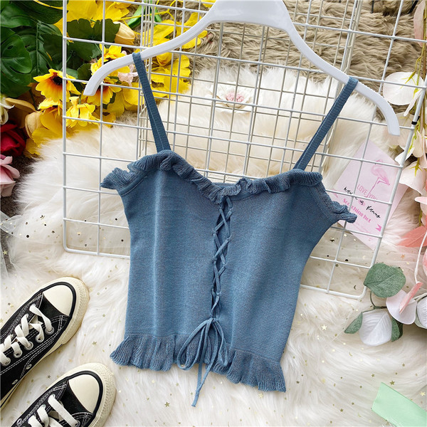 Női lezser felső vékony pánttal és megkötővel