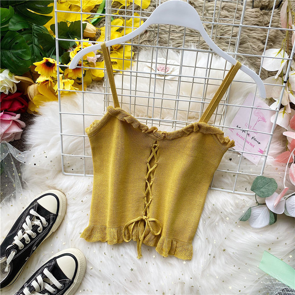 Női lezser felső vékony pánttal és megkötővel