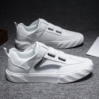 Lameda talla ja plaastritega moodsad meeste kunstnahast tossud