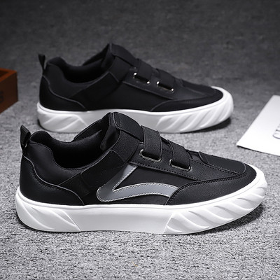 Lameda talla ja plaastritega moodsad meeste kunstnahast tossud