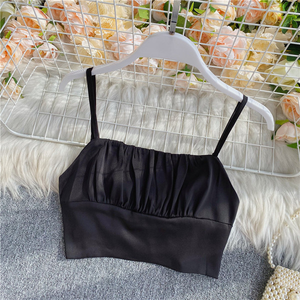 Stiilne naiste lühike rinnahoidja õhukeste rihmadega