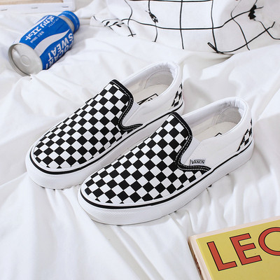 Tavalisest kangast meeste ruudulised tossud