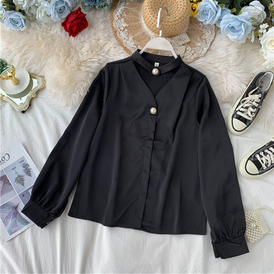 Naiste kaasaegne särgi lai, spits-kaelusega mudel